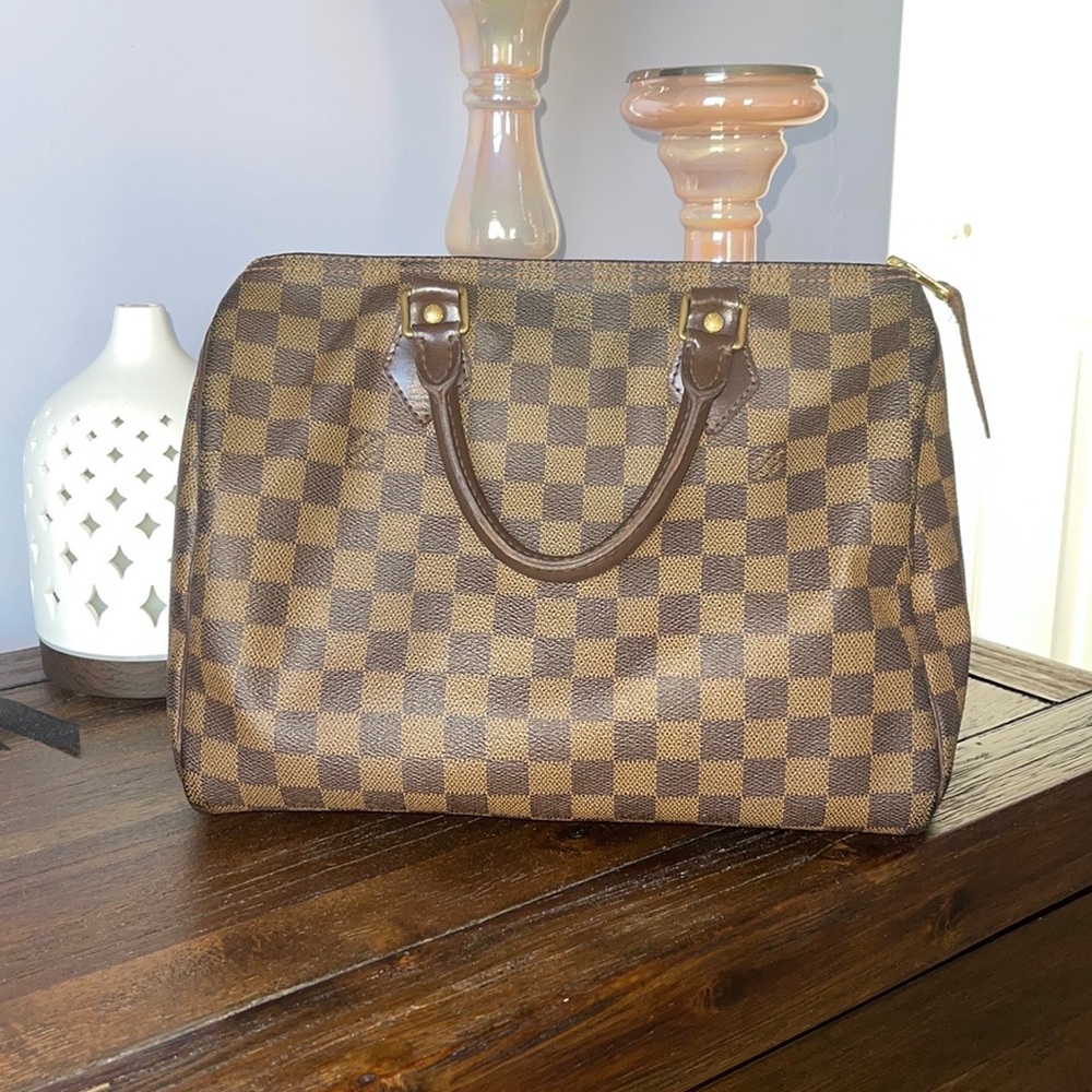 Authentic Louis Vuitton Speedy bag